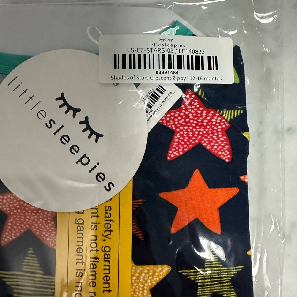 Little Sleepies shades of stars crescent zippy - Picture 3 of 3